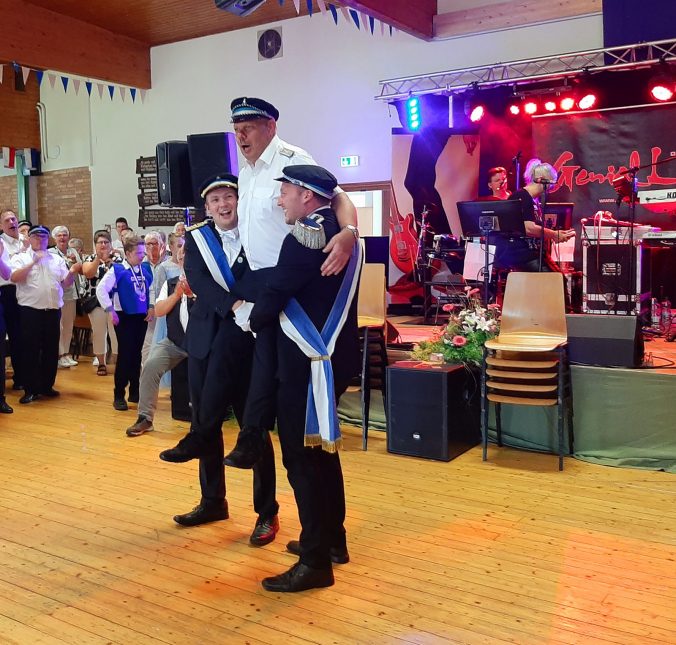 Bernd Hüpping ist der Schützenkönig 2024