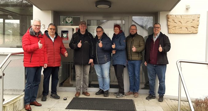 Defibrillator in Welda am DGH